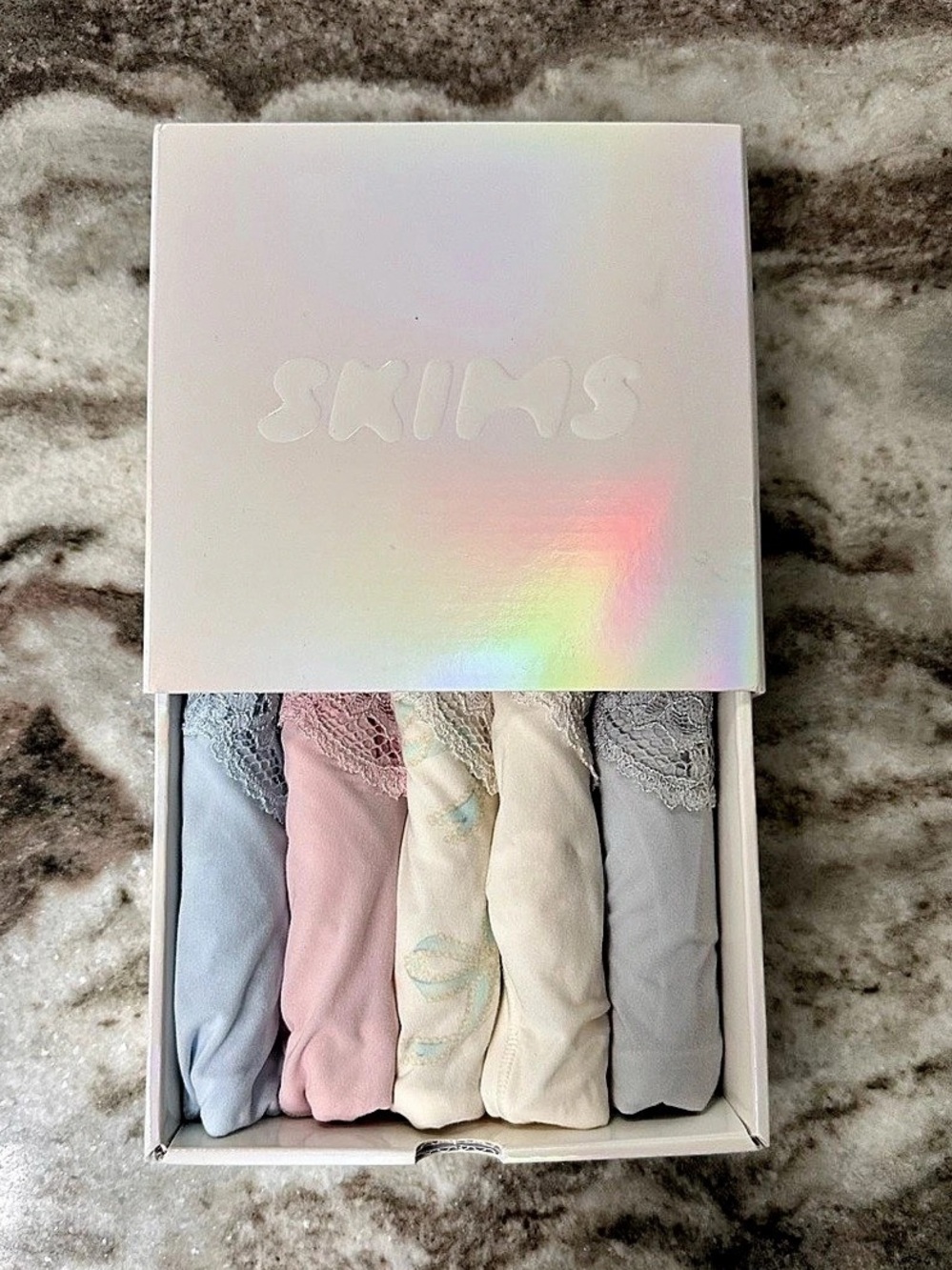 SKIMS Fits Everybody Lace Dipped Thong 5-Pack